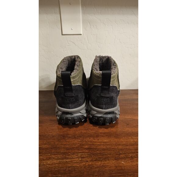 UGG Venture Daze Ultra Mini Olive Green Boots 1158200 Women's Size 8 Mens Size 7 - Picture 4 of 5